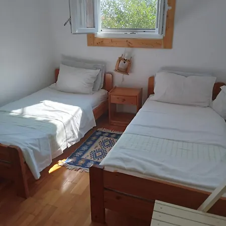 Apartment Ma're *