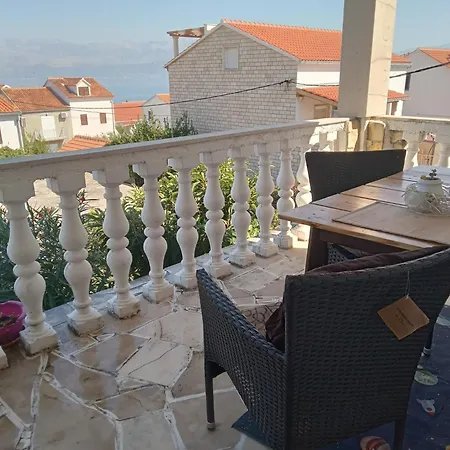 Ma're * Supetar